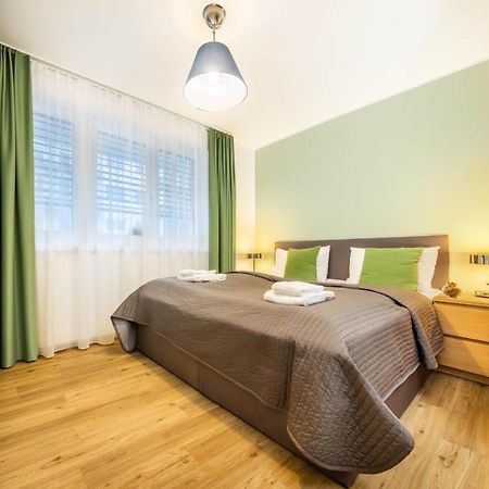 Jimmy'S Apartments Siena Вена Экстерьер фото