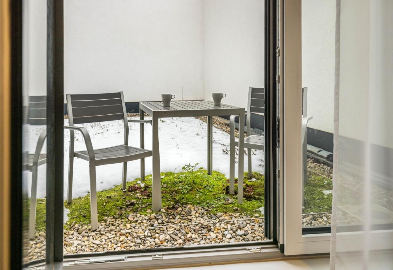 Jimmy'S Apartments Siena Вена Экстерьер фото